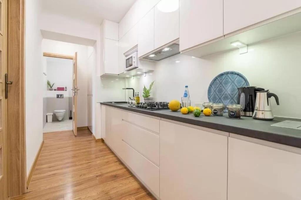 Old Town Apartment - Old Market Варшава Екстер'єр фото